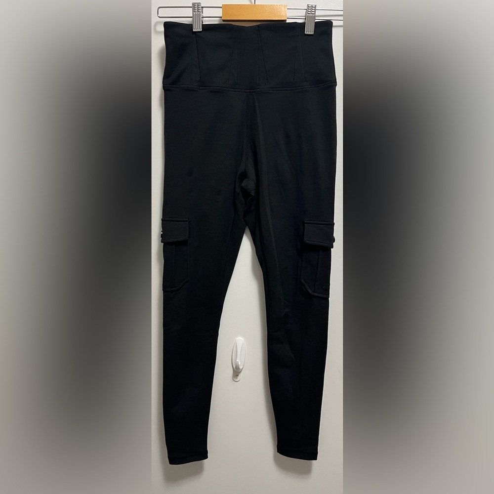 Curves N Combatboots Black Leggings 26 inch Inseam Womens Size Small